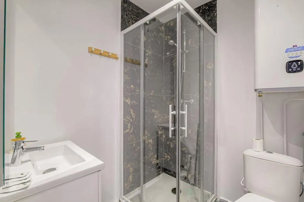 Le Munich - Les Appartements De L'Olivier Loyettes